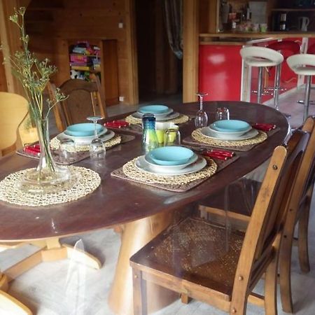 Chalet Familial En Bois A 150 M De La Mer Santec Exteriör bild