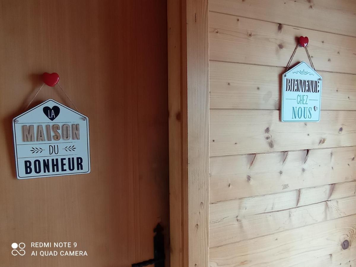 Chalet Familial En Bois A 150 M De La Mer Santec Exteriör bild
